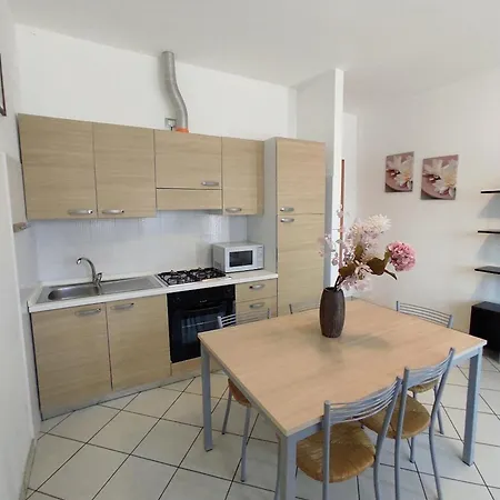 Cozy Flat With Patio Bibione