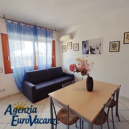 Cozy Flat With Patio * Bibione