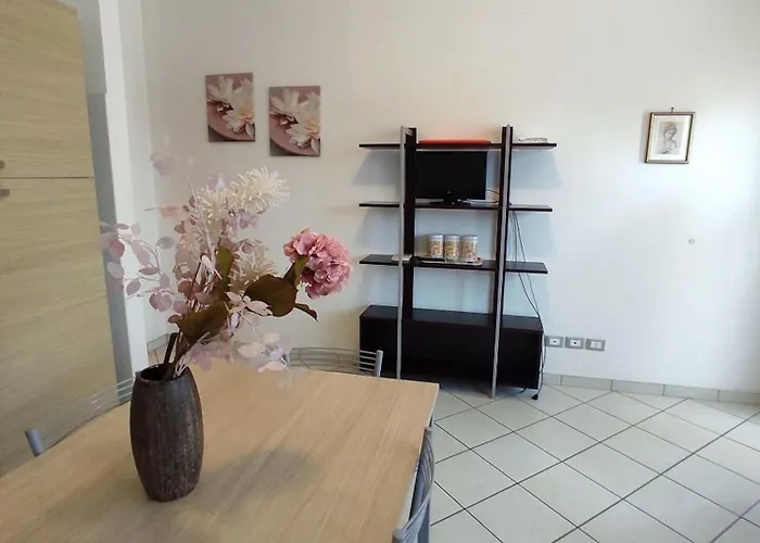 Cozy Flat With Patio Apartament