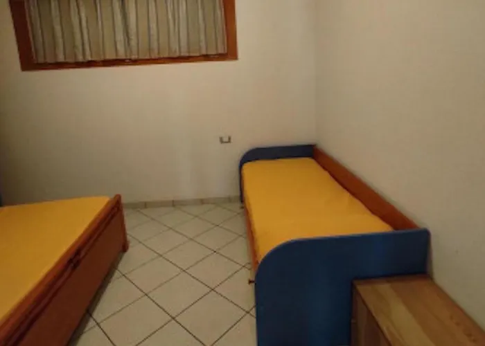 Cozy Flat With Patio Бибионе